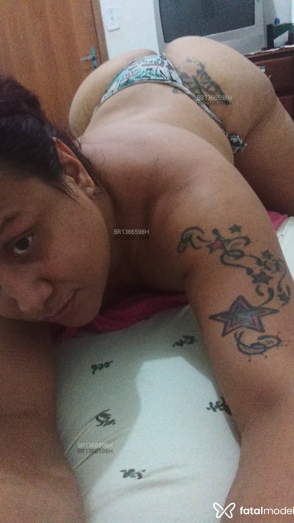 Acompanhante homem trans ruiva (o) de olhos verdes em São Sebastião do Paraíso - Karla