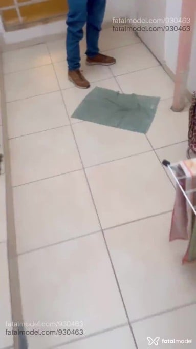 Acompanhante travesti com cabelo colorido de olhos castanhos em Nova Friburgo - Rebecca Shameless