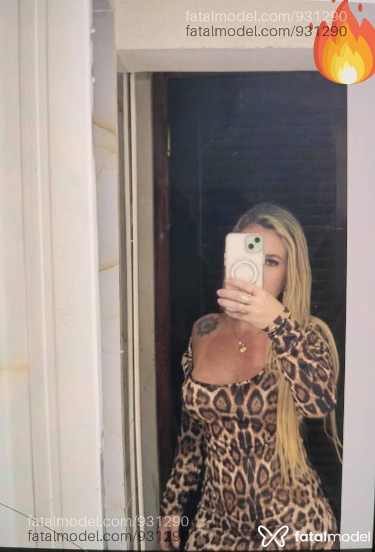 Acompanhante mulher loira (o) de olhos verdes - EVELYN ROSA