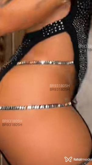 Acompanhante mulher com cabelo castanho de olhos castanhos em Videira Acompanhante mulher com cabelo castanho de olhos castanhos em Videira - Pocah