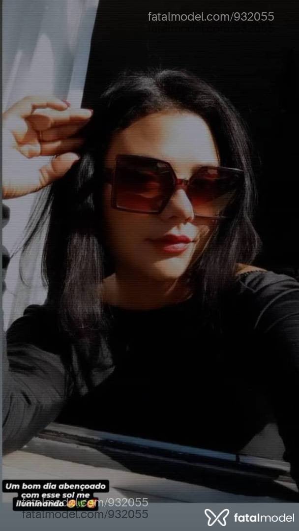 Acompanhante mulher morena (o) de olhos castanhos em Nova Friburgo - Estela Lopes