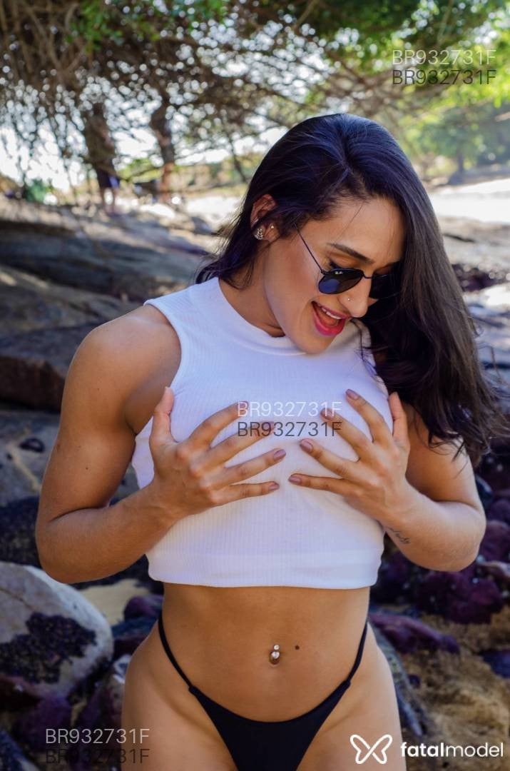 Acompanhante mulher morena (o) de olhos mel em Criciúma - Geovana chagas