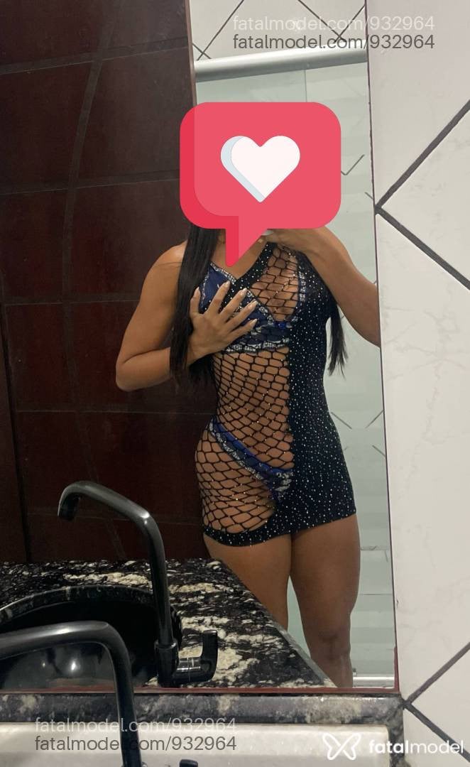 Acompanhante mulher com cabelo castanho de olhos castanhos - Juliana Amorim