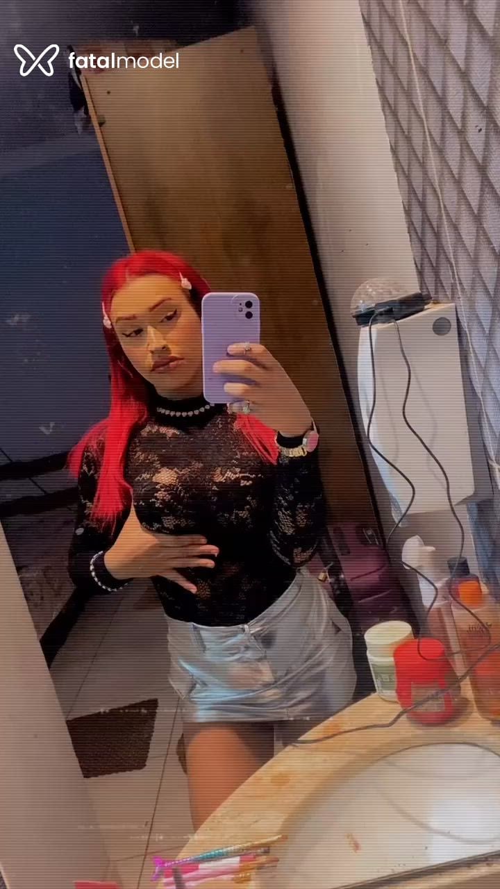 Acompanhante travesti morena (o) de olhos castanhos - Mel Dhafinny Acompanhante travesti morena (o) de olhos castanhos - Mel Dhafinny