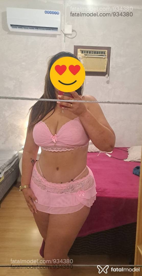 Acompanhante mulher com cabelo castanho de olhos castanhos em São Gabriel - Luna