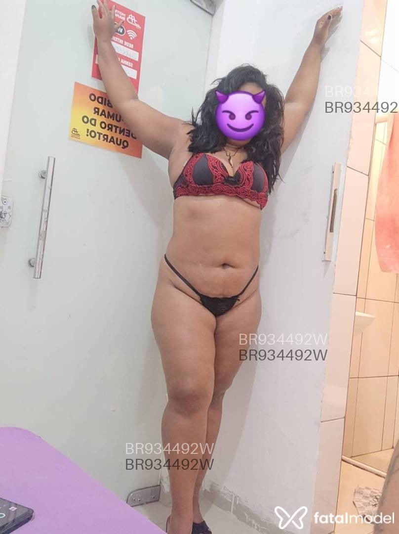 Acompanhante mulher morena (o) de olhos castanhos em Marabá - Carla melo