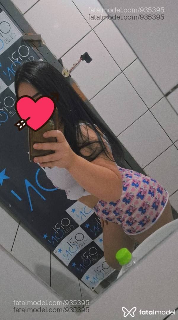 Acompanhante mulher morena (o) de olhos castanhos - Luna