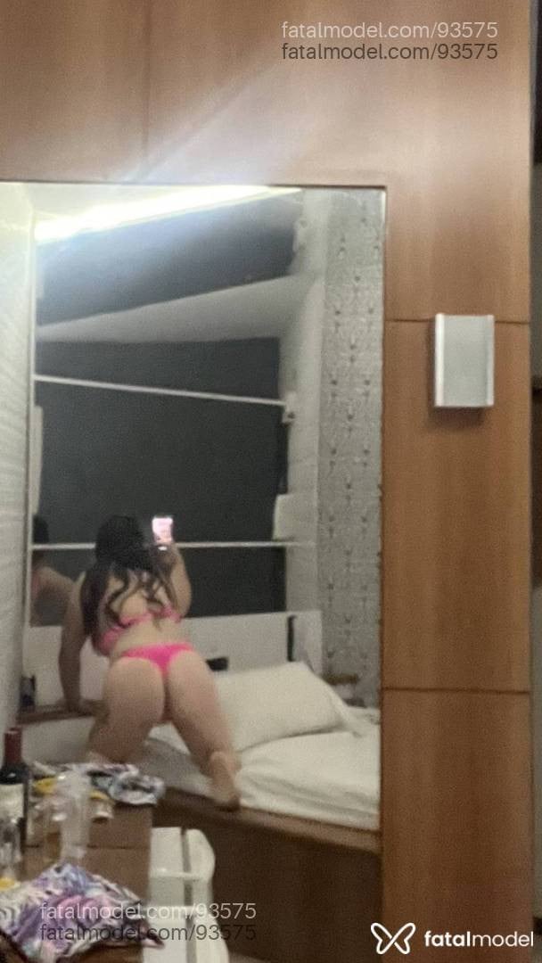 Acompanhante mulher com cabelo castanho de olhos castanhos em Lages - Rubby