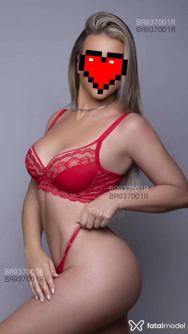 Acompanhante mulher loira (o) de olhos castanhos em São Paulo - Andressa Bella