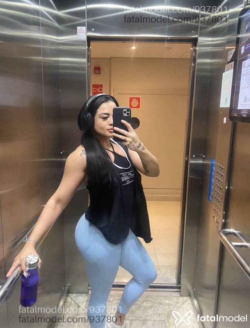 Acompanhante mulher morena (o) de olhos castanhos em São Miguel do Oeste - Ísis Gonzales