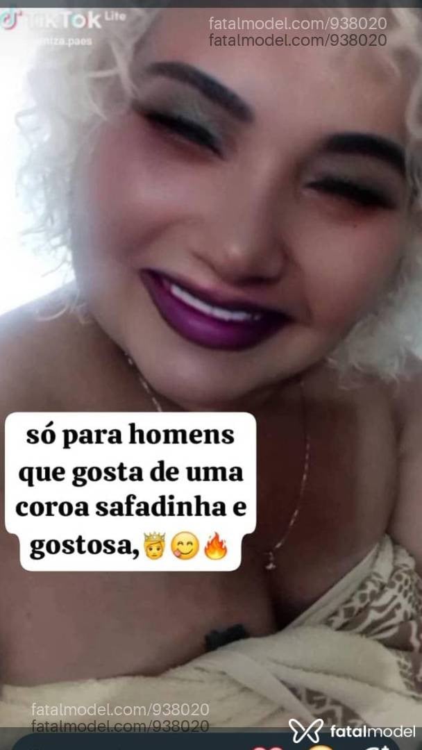 Acompanhante mulher loira (o) de olhos mel - Ademiza