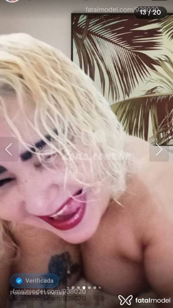 Acompanhante mulher loira (o) de olhos mel - Ademiza