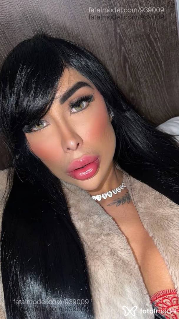Acompanhante mulher morena (o) de olhos mel em Foz do Iguaçu - Heloíse Vitty