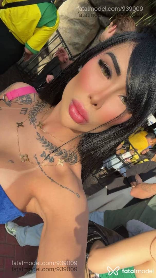 Acompanhante mulher morena (o) de olhos mel em Foz do Iguaçu - Heloíse Vitty
