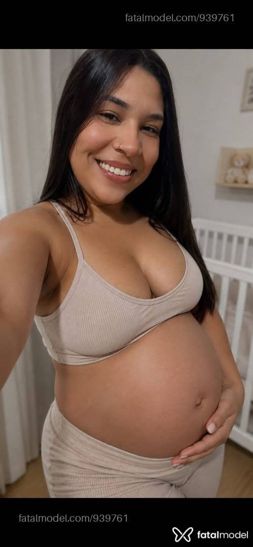 Acompanhante mulher morena (o) de olhos castanhos - Soraya