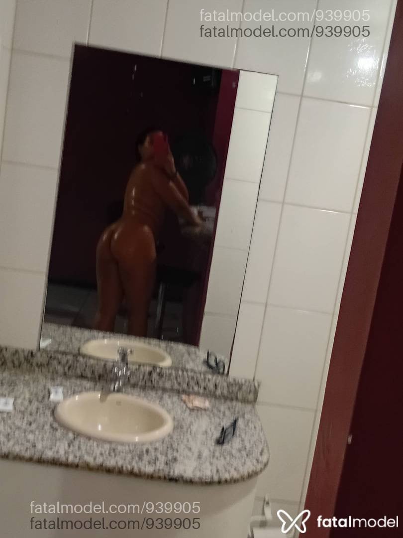 Acompanhante mulher trans morena (o) de olhos pretos em Bagé - Diana Elektra