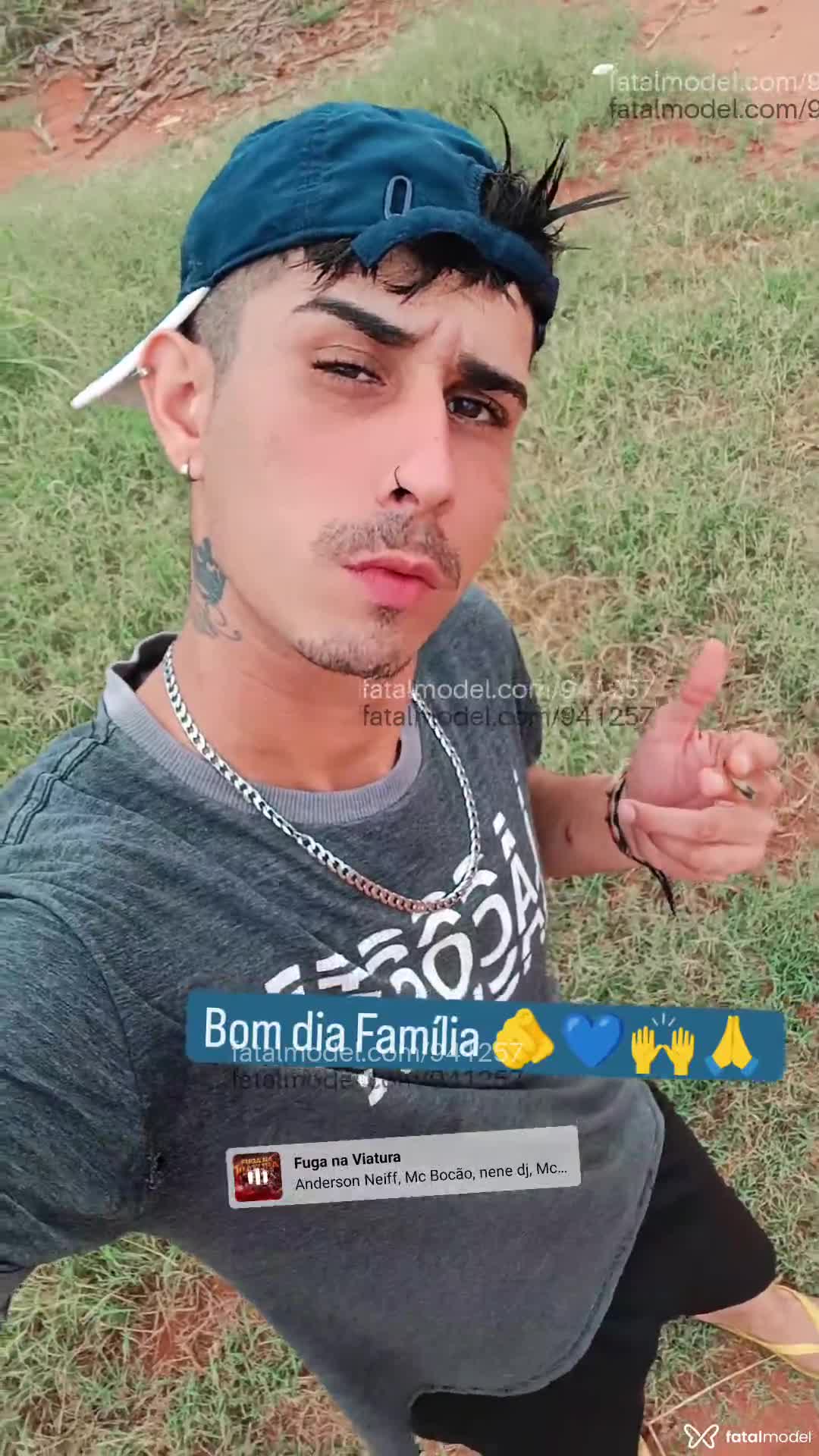 Acompanhante homem com cabelo castanho de olhos castanhos em Ribeirão Preto Acompanhante homem com cabelo castanho de olhos castanhos em Ribeirão Preto - Alefe