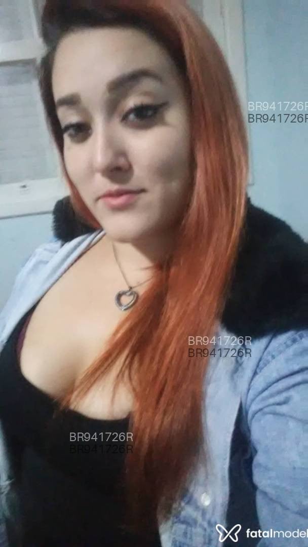 Acompanhante mulher ruiva (o) de olhos mel em Capão da Canoa Acompanhante mulher ruiva (o) de olhos mel em Capão da Canoa - Manu