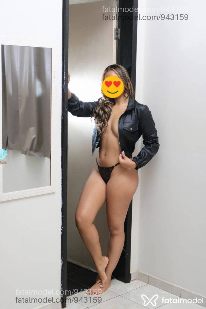 Acompanhante mulher com cabelo castanho de olhos castanhos em Paraíso do Tocantins - Brenda