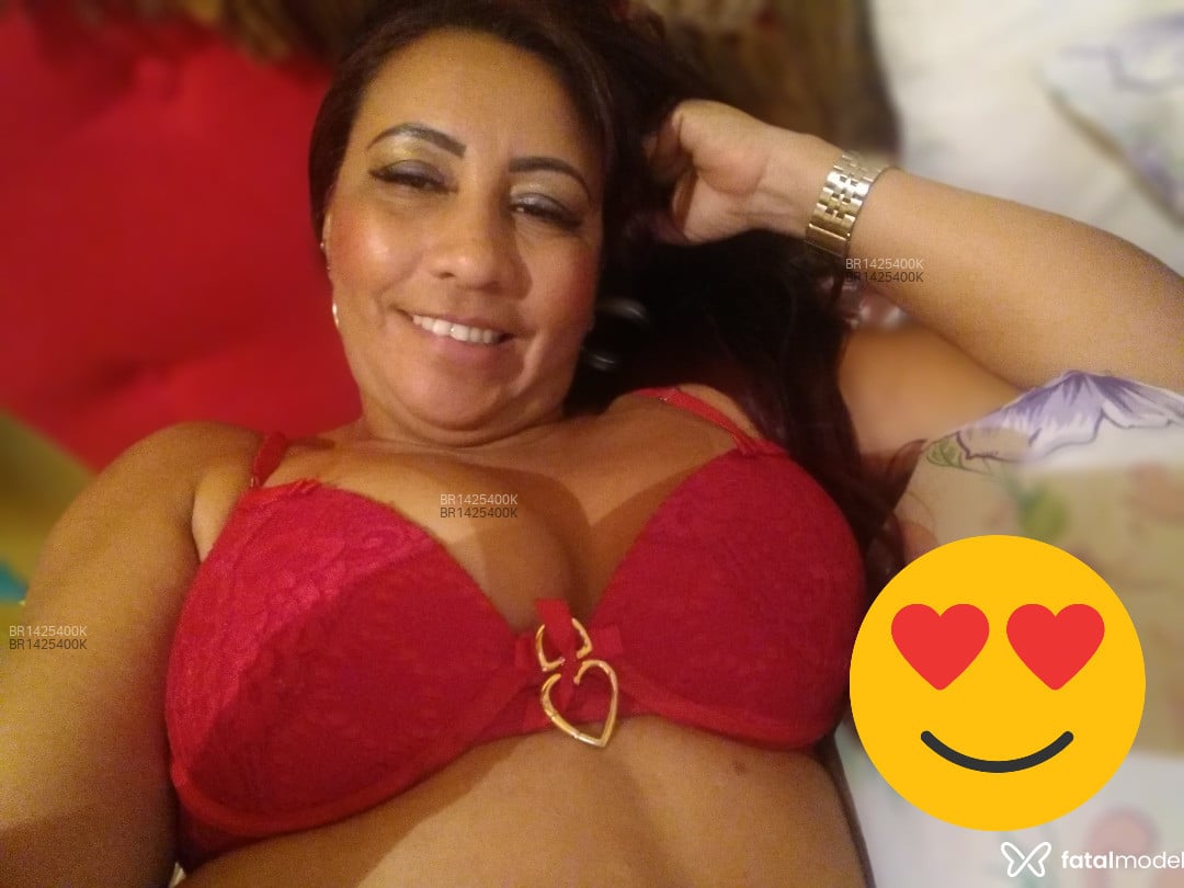 Acompanhante mulher morena (o) de olhos castanhos em Leme - LanaBaianinha