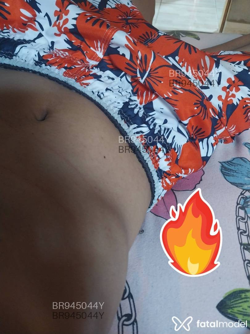 Acompanhante homem morena (o) de olhos pretos - Magnus