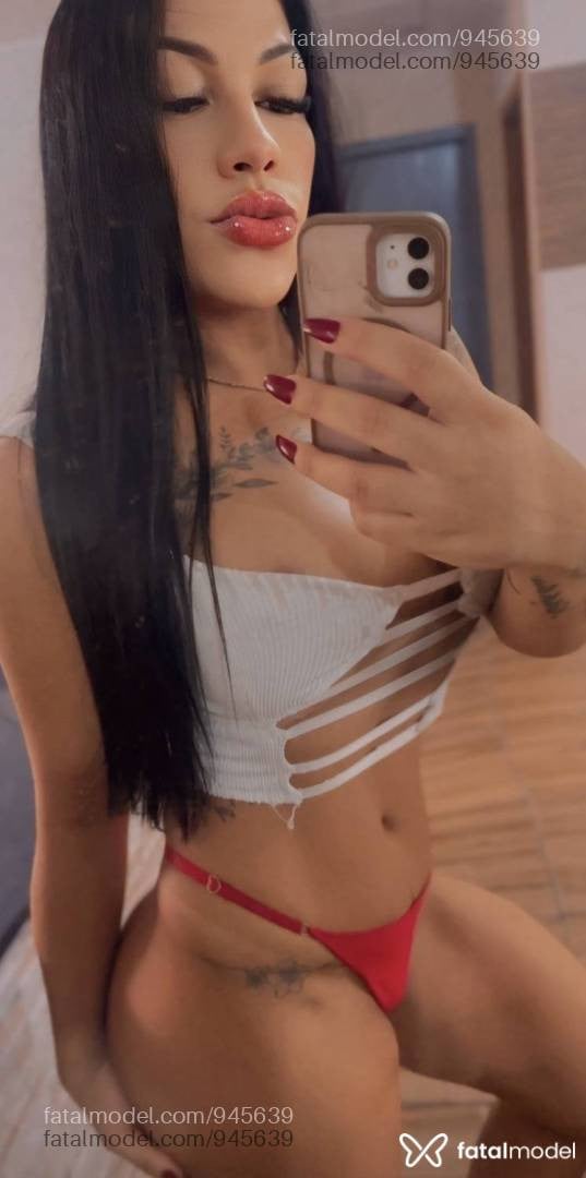 Acompanhante mulher morena (o) de olhos castanhos - Serena Fox