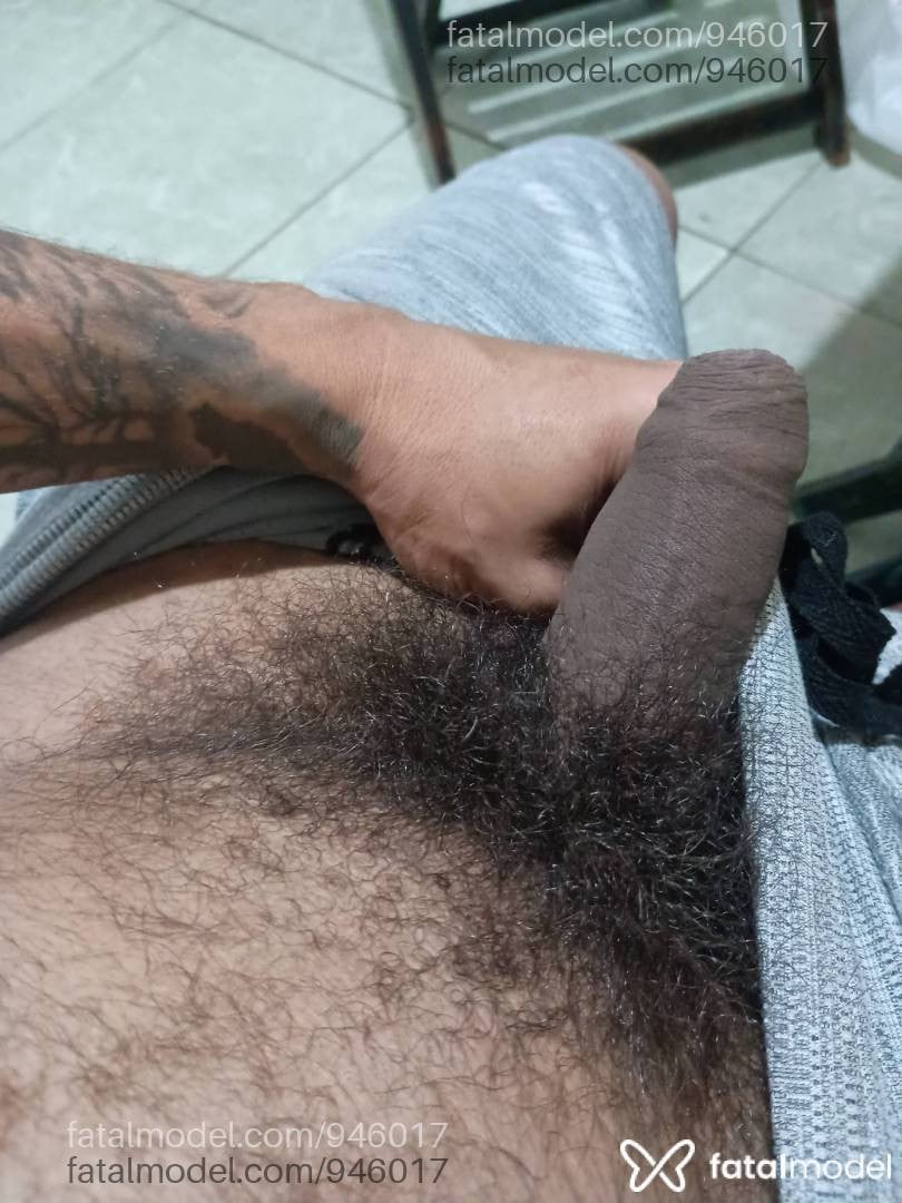 Acompanhante homem com cabelo castanho de olhos castanhos em Taubaté - Baiano
