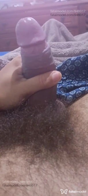 Acompanhante homem com cabelo castanho de olhos castanhos em Taubaté - Baiano