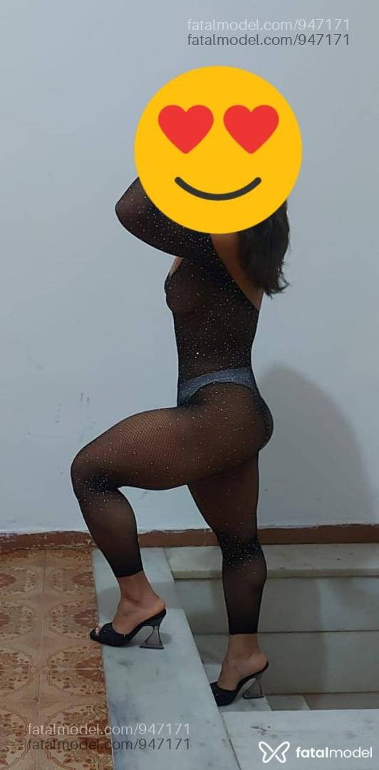 Acompanhante mulher morena (o) de olhos castanhos - Carol
