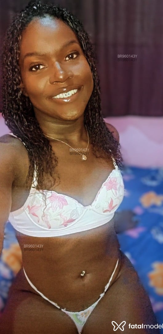 Acompanhante mulher trans morena (o) de olhos pretos em Petrópolis - Thaís Sonza