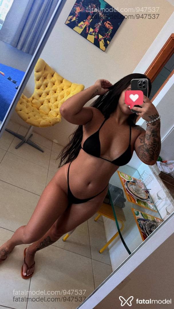 Acompanhante mulher com cabelo castanho de olhos castanhos - Sofia