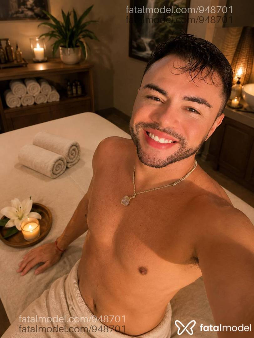 Acompanhante homem com cabelo castanho de olhos castanhos - Kael Ramos