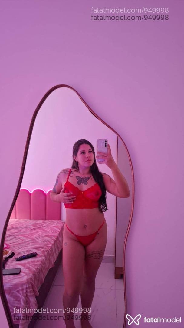 Acompanhante mulher com cabelo castanho de olhos castanhos - Bianca