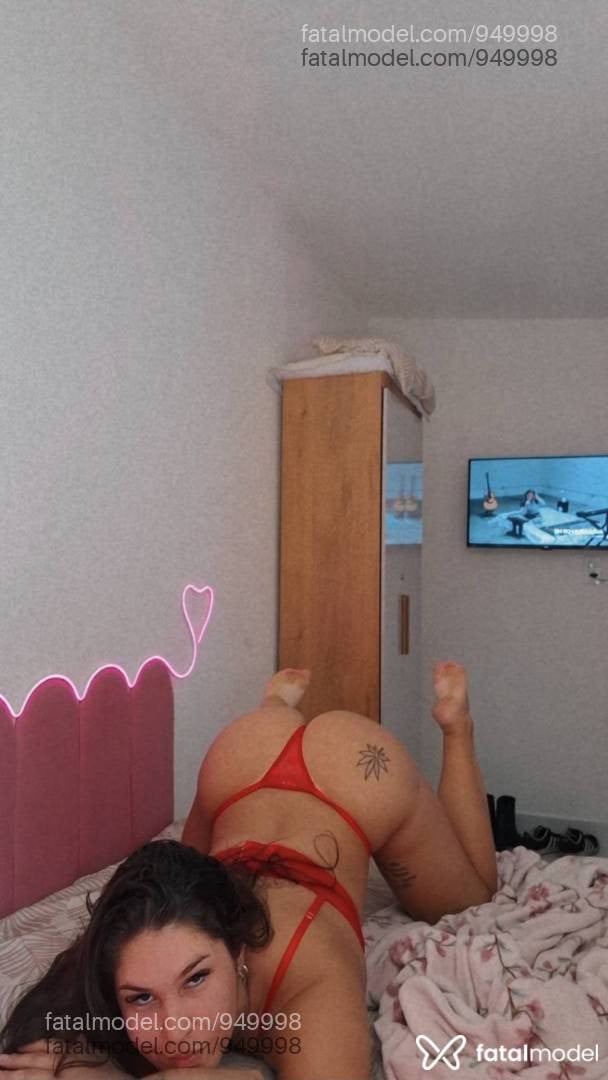 Acompanhante mulher com cabelo castanho de olhos castanhos - Bianca