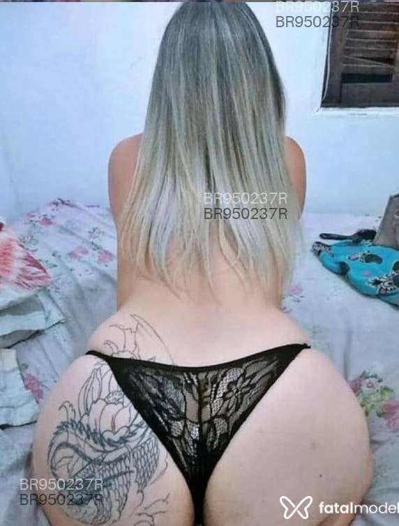 Acompanhante mulher loira (o) de olhos castanhos em Taubaté - Juliana Gonsalves