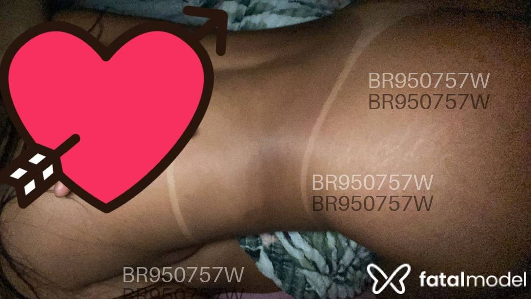 Acompanhante mulher morena (o) de olhos pretos em Passo Fundo Acompanhante mulher morena (o) de olhos pretos em Passo Fundo - Vitória