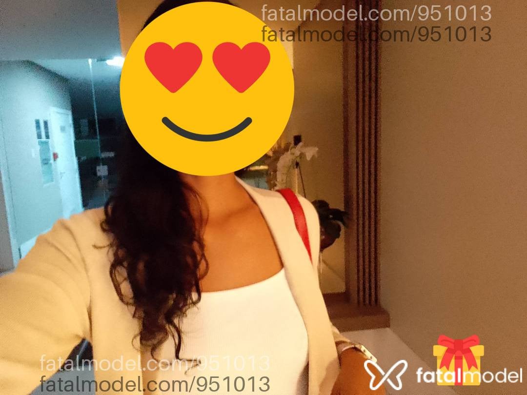 Acompanhante mulher morena (o) de olhos castanhos em Itapema - Vitoria