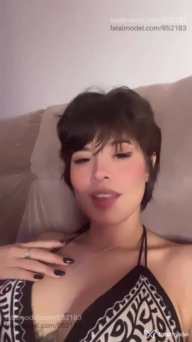 Acompanhante mulher morena (o) de olhos castanhos em Sorriso Acompanhante mulher morena (o) de olhos castanhos em Sorriso - Larissa Brum