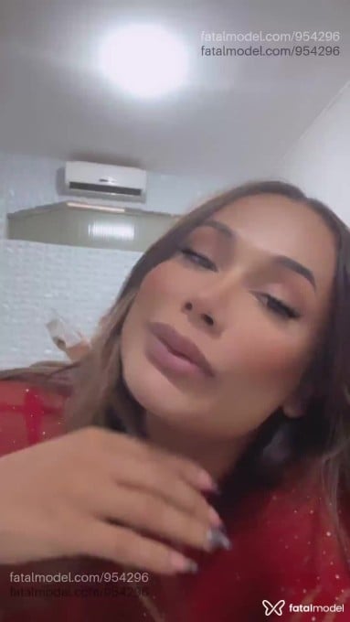Acompanhante mulher trans morena (o) de olhos castanhos em Petrolina Acompanhante mulher trans morena (o) de olhos castanhos em Petrolina - Mirella Tavares