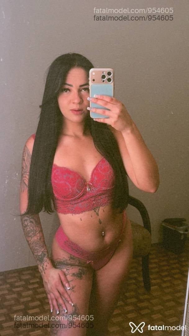 Acompanhante mulher morena (o) de olhos castanhos - Luna Mendes