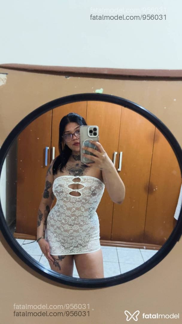Acompanhante mulher ruiva (o) de olhos castanhos - Nina Souza