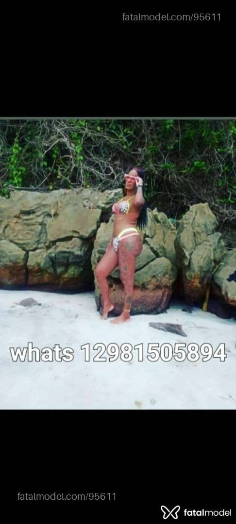 Acompanhante mulher trans morena (o) de olhos castanhos - jessica morena