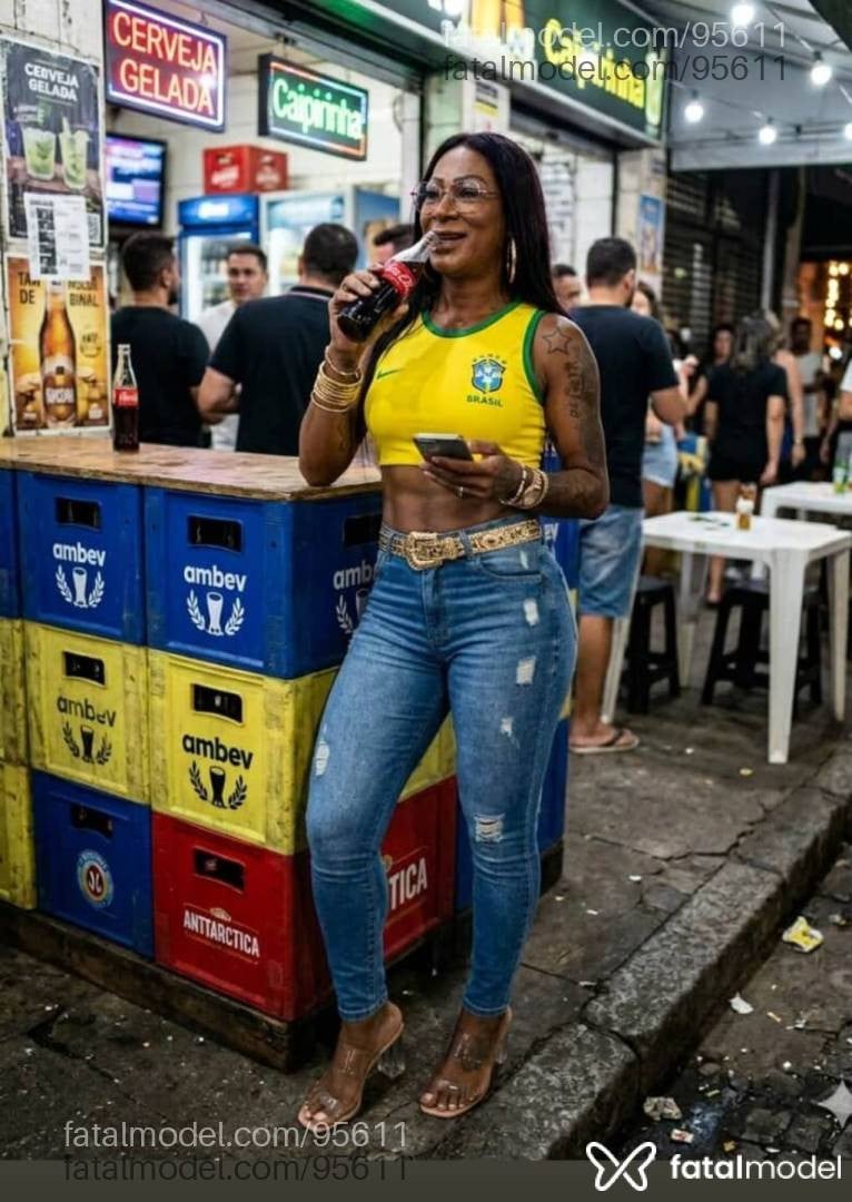 Acompanhante mulher trans morena (o) de olhos castanhos em Lorena - jessica morena
