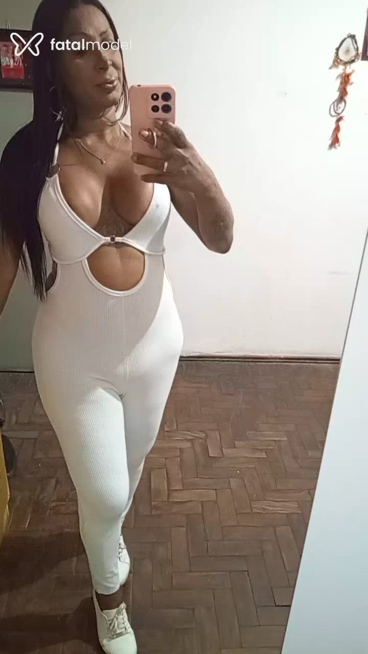 Acompanhante mulher trans morena (o) de olhos castanhos - jessica morena