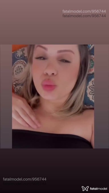 Acompanhante mulher loira (o) de olhos castanhos em São Bento do Sul - Aninha