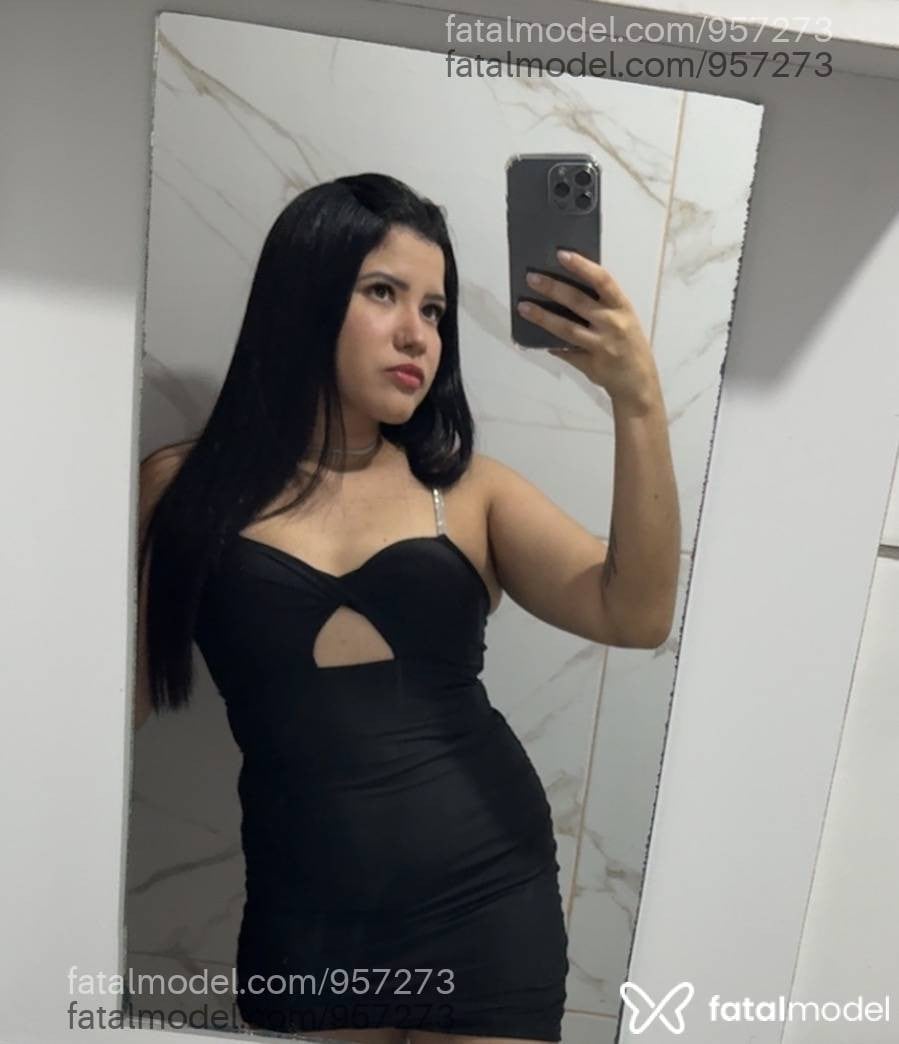Acompanhante mulher morena (o) de olhos castanhos - Carol Alves