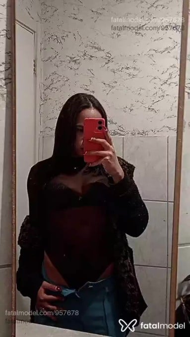 Acompanhante mulher trans morena (o) de olhos castanhos em Teresópolis Acompanhante mulher trans morena (o) de olhos castanhos em Teresópolis - Melyssa Brito