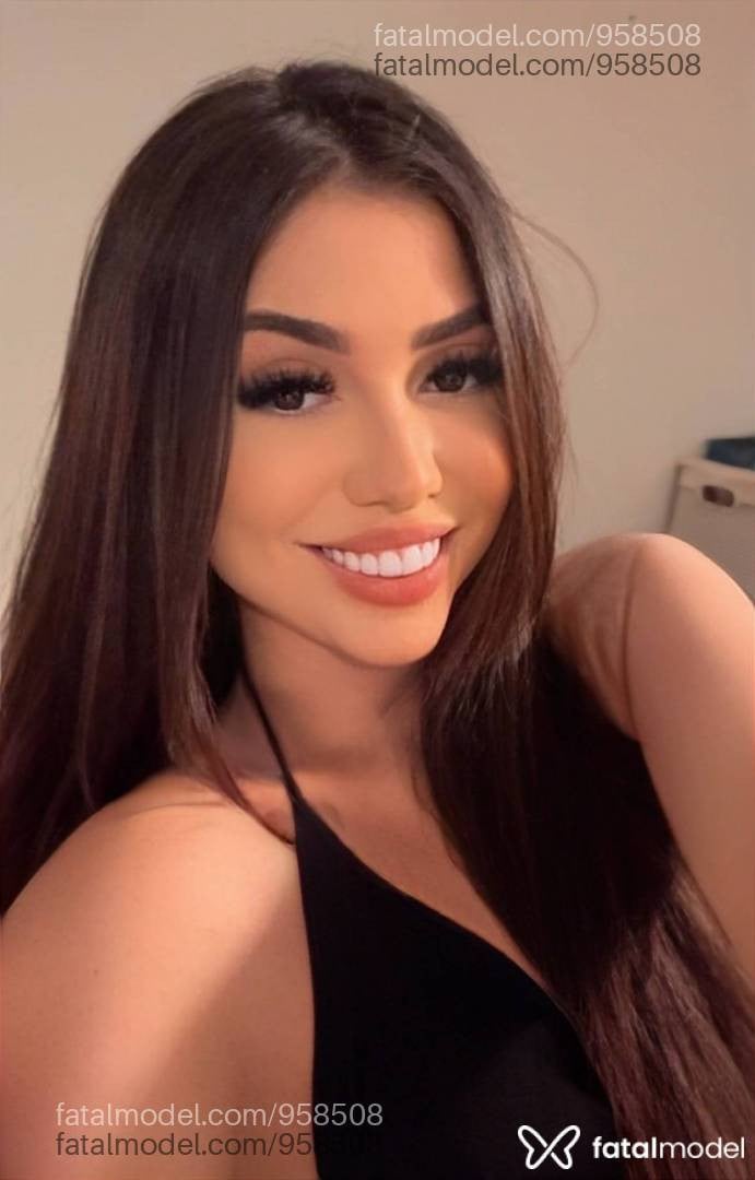 Acompanhante mulher morena (o) de olhos castanhos em Sorocaba - Heloísa