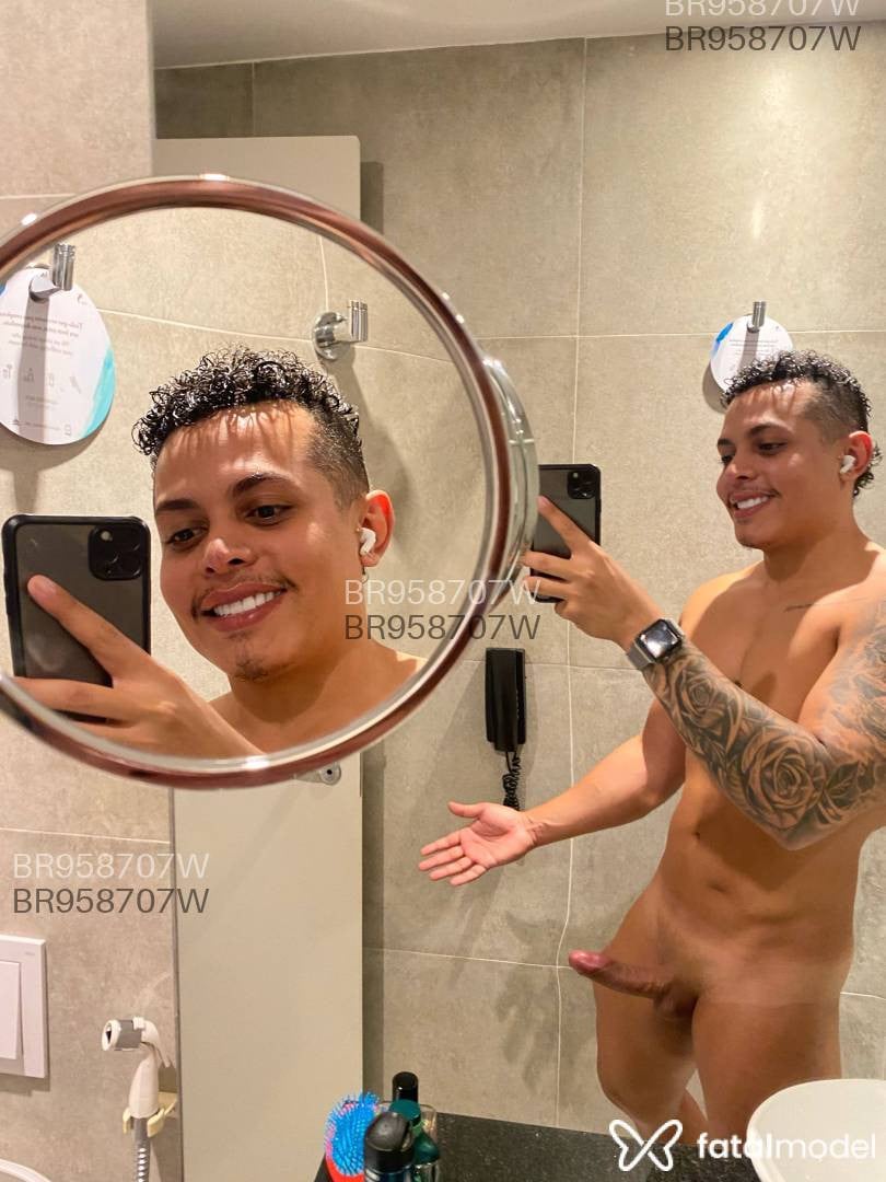 Acompanhante homem morena (o) de olhos castanhos em São Paulo Acompanhante homem morena (o) de olhos castanhos em São Paulo - MARLON FREI