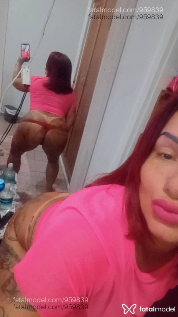 Acompanhante mulher ruiva (o) de olhos castanhos - Malu morena